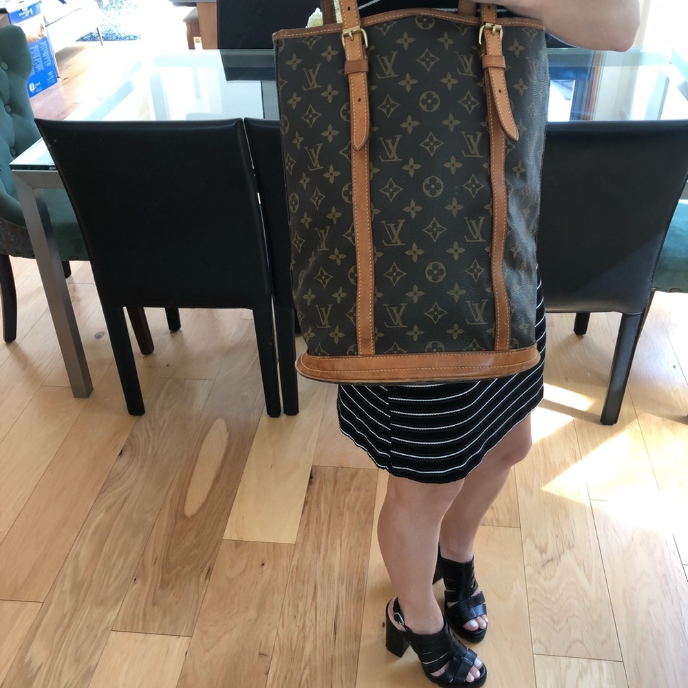 💯Authentic Louis Vuitton Bucket GM vintage